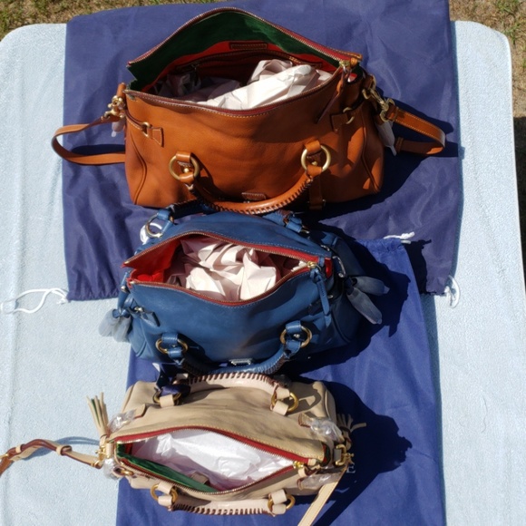 Dooney and Bourke Satchel size comparison Only - Picture 3 of 6